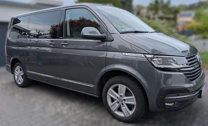 Usata VW Transporter 199 CV (146 kW) 2020 Grigio Furgone