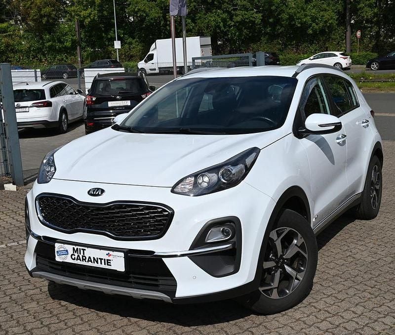Weiß Gebraucht 2021 Kia Sportage Vision SUV | 19.990 € (Superpreis) - Bild 1/4