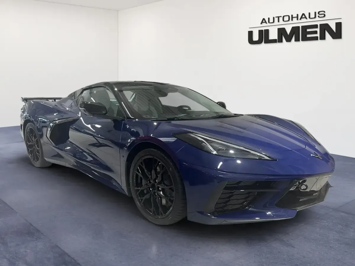 Nowe Corvette Stingray 481 KM (353 kW) 2026 Purpurowy Kabriolet