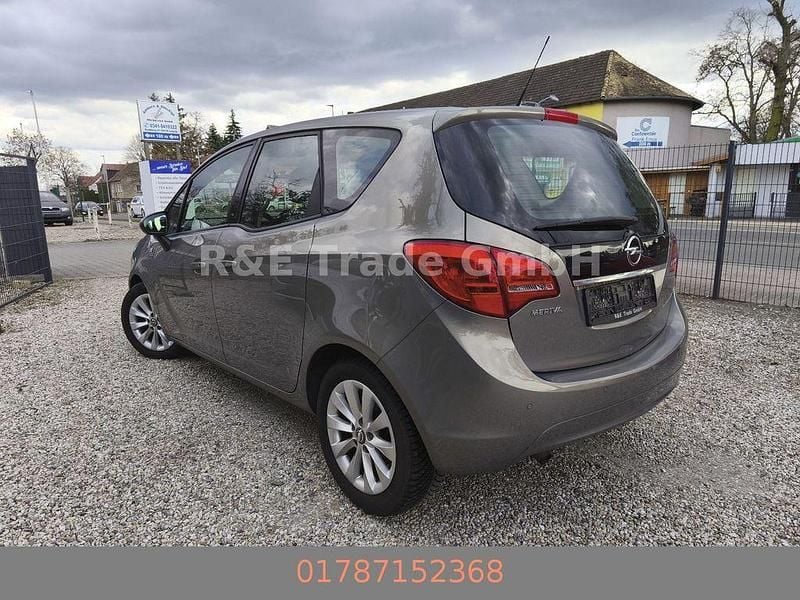 Gebraucht Opel Meriva Active 120 PS (88 kW) 2013 Braun Van / Kleinbus