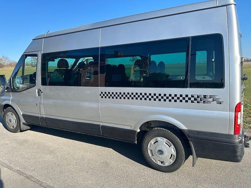 Gebraucht Ford Transit 140 PS (102 kW) 2009 Grau Van / Kleinbus