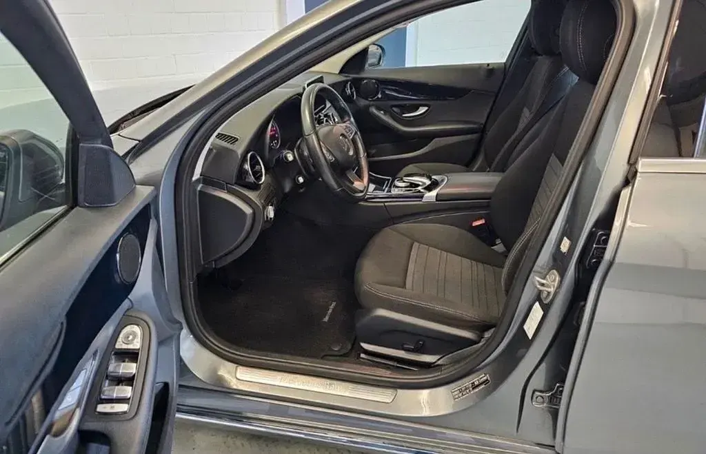 Gebraucht Mercedes 200 136 PS (100 kW) 2017 Limousine