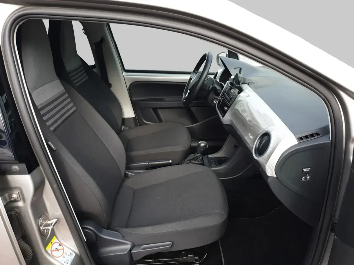 Gebraucht VW e-up! Style 61 kW (83 PS) 2022 Kleinwagen