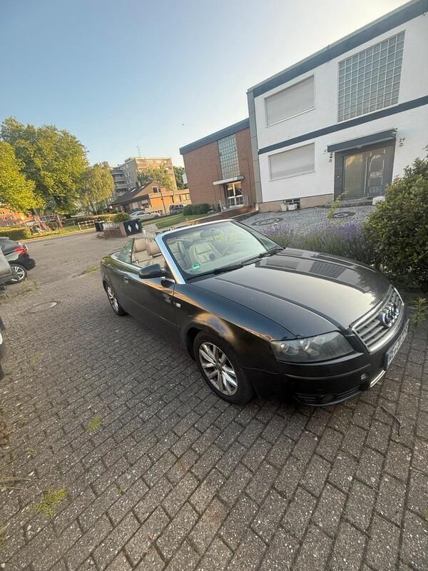 Schwarz Gebraucht 2004 Audi A4 Cabriolet Cabrio | 2.800 € - Bild 1/3