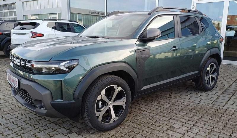 Neu Dacia Duster Journey 101 PS (74 kW) 2025 Zederngrün SUV