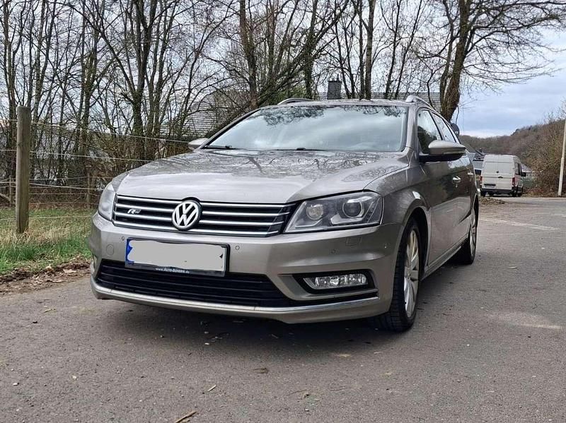 Gebraucht VW Passat R-line 140 PS (102 kW) 2013 Braun Kombi
