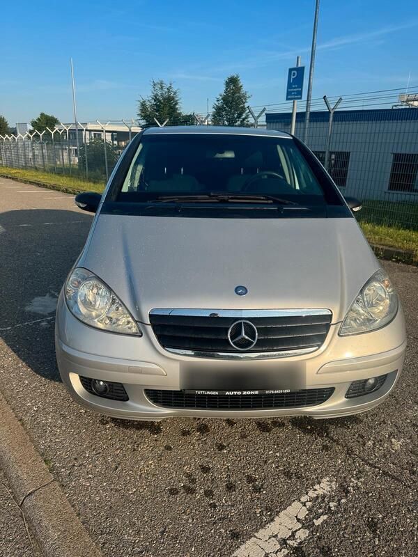 Silber Gebraucht 2005 Mercedes A180 Kleinwagen | 3.500 € - Bild 1/4