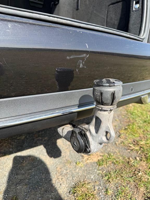 Gebraucht Mercedes C220 194 PS (142 kW) 2019 Schwarz Limousine