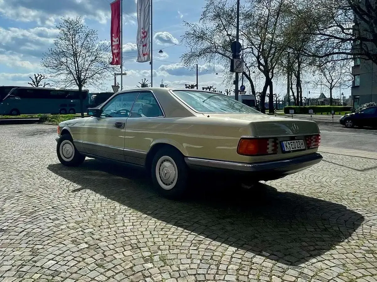 Gebraucht Mercedes 380 204 PS (150 kW) 1983 Grün Coupé