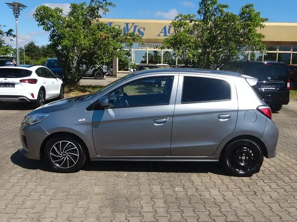 Gebraucht Mitsubishi Space Star Plus 80 PS (58 kW) 2022 Grau Kleinwagen