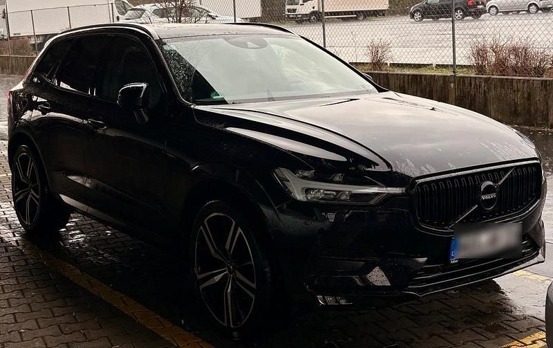 Gebraucht Volvo XC60 190 PS (139 kW) 2019 Schwarz SUV