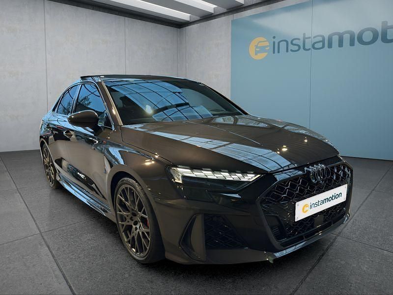 Neu Audi RS3 400 PS (294 kW) 2026 Grau Limousine