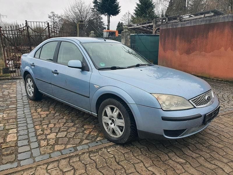 Gebraucht Ford Mondeo 116 PS (85 kW) 2005 Blau Limousine