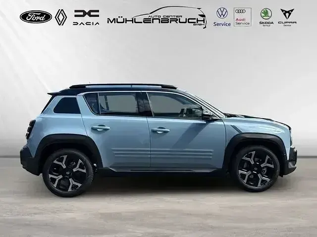 Gebraucht Renault 4 E-Tech Komfort 110 kW (150 PS) 2025 Kumulusblau, schwarzes dach SUV