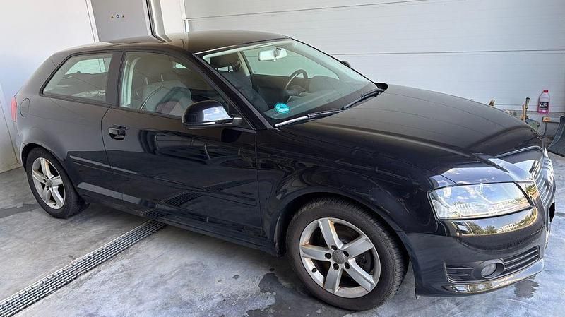Schwarz Gebraucht 2009 Audi A3 Ambition Limousine | 3.500 € (Superpreis) - Bild 1/4