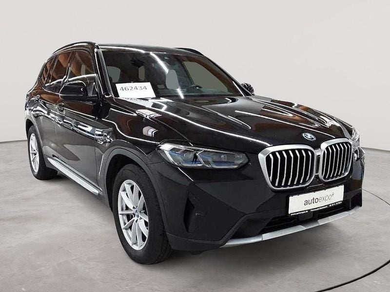 Saphirschwarz metallic Gebraucht 2022 BMW X3 Sport Line SUV | 33.990 € (Superpreis) - Bild 1/4