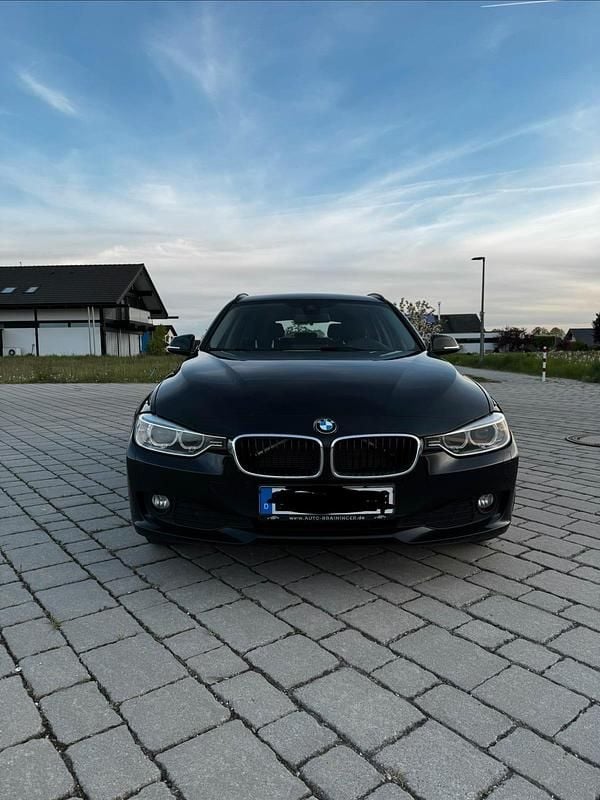Usata BMW 320 185 CV (136 kW) 2014 Nero Station wagon