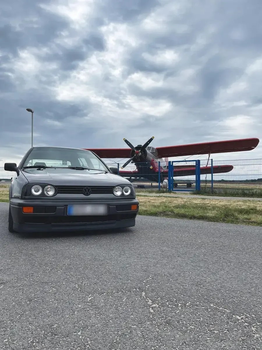 Gebraucht VW Golf III 90 PS (66 kW) 1992 Grau Kleinwagen