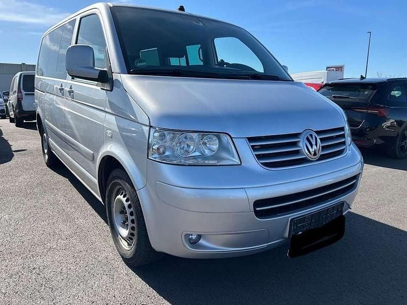 Second-hand VW Multivan 174 CP (127 kW) 2007 Argintiu Monovolum