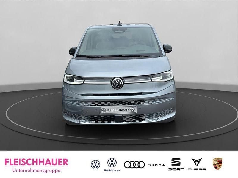 Gebraucht VW Multivan Style 150 PS (110 kW) 2025 Silber Van / Kleinbus