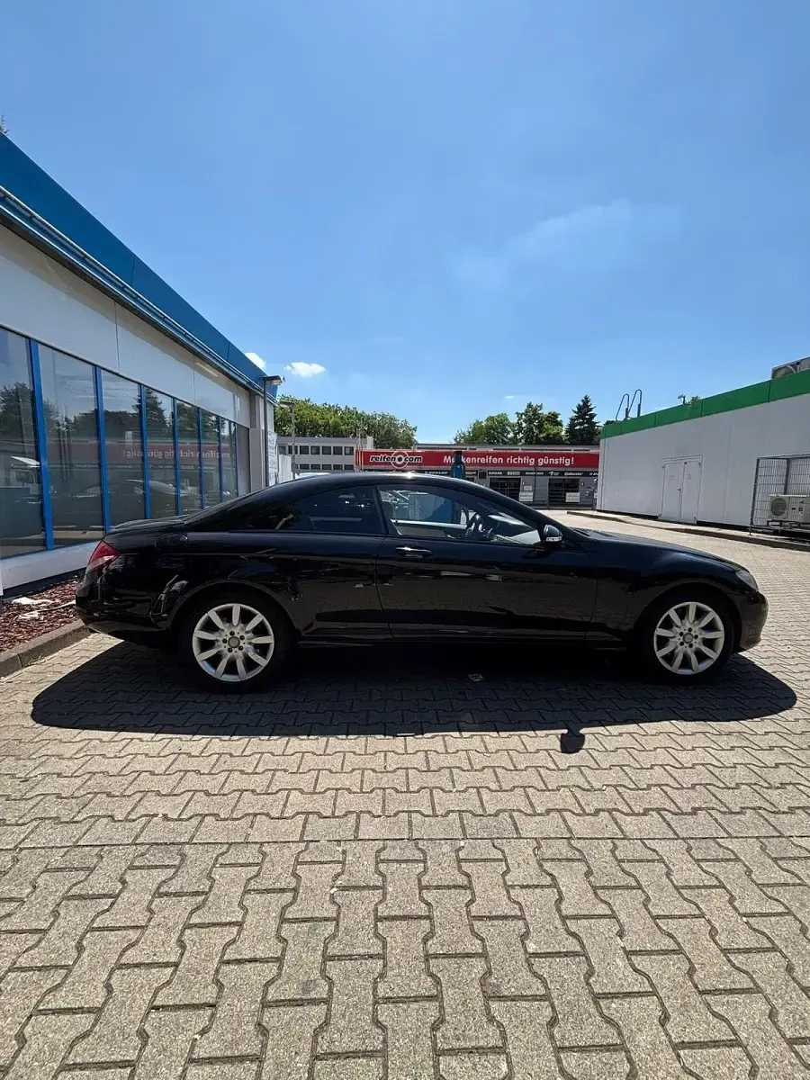 Gebraucht Mercedes CL500 388 PS (285 kW) 2011 Schwarz Coupé