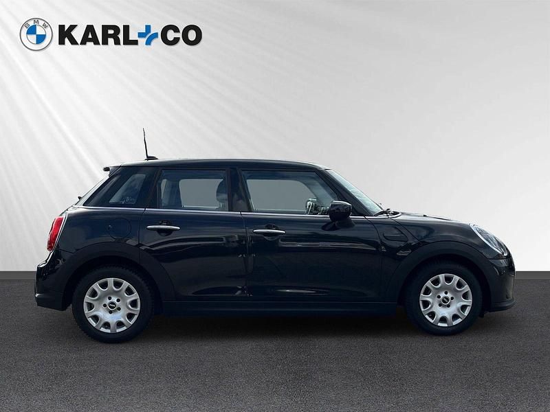 Gebraucht Mini Cooper 136 PS (100 kW) 2023 Schwarz Kleinwagen