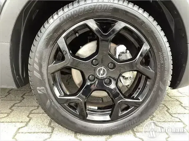 Gebraucht Opel Crossland Elegance 110 PS (80 kW) 2023 Schwarz SUV