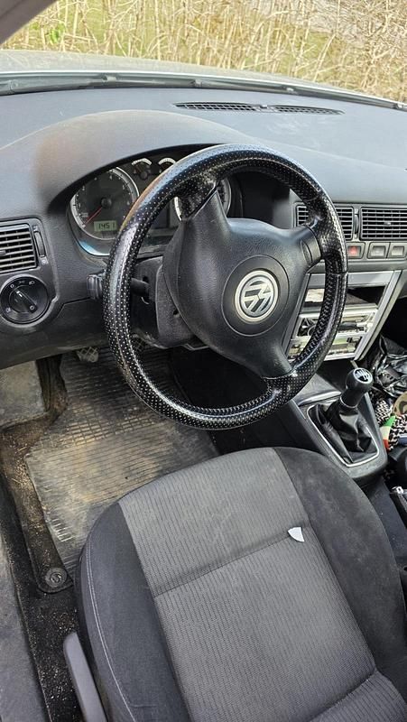 Gebraucht VW Golf IV 75 PS (55 kW) 2004 Grau Kleinwagen