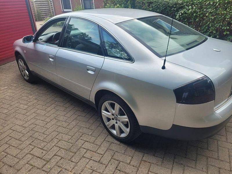 Silber Gebraucht 1999 Audi A6 Limousine | 3.099 € (Etwas zu teuer) - Bild 1/4