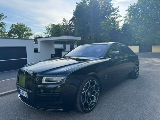 Schwarz Gebraucht 2025 Rolls Royce Ghost Limousine | 389.777 € (Etwas zu teuer) - Bild 1/4