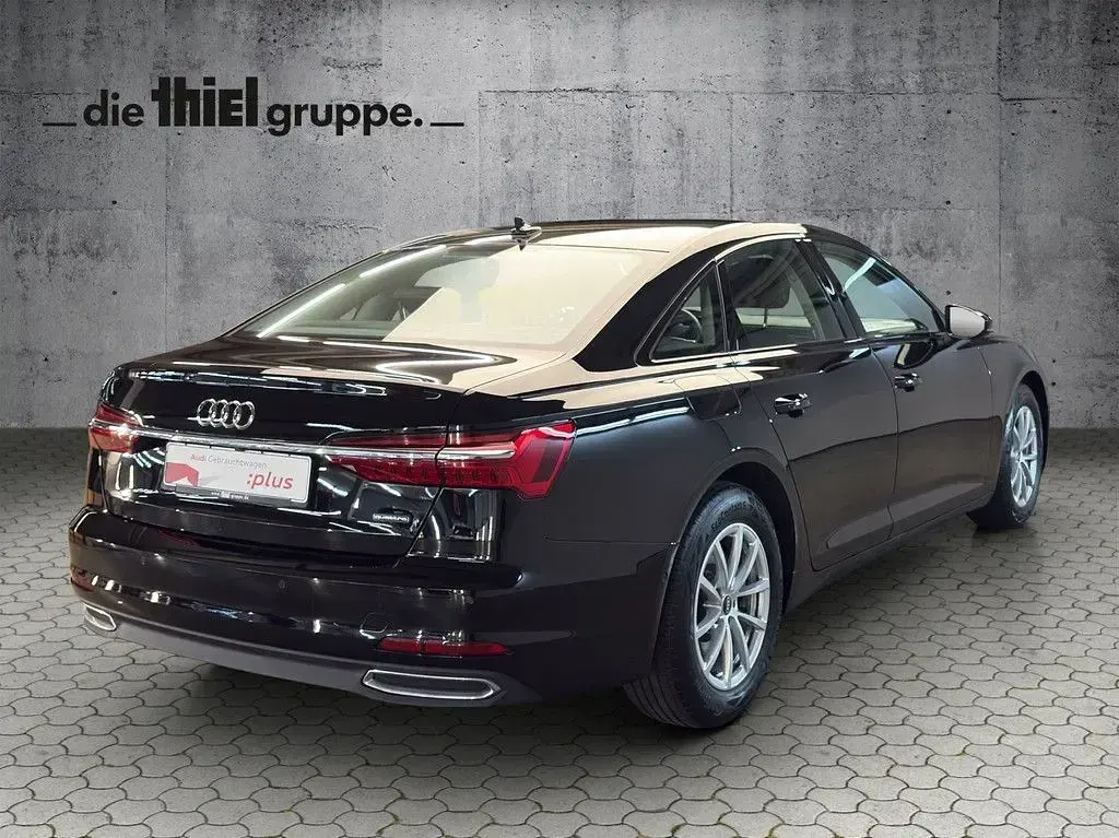 Gebraucht Audi A6 Premium 286 PS (210 kW) 2023 Brillantschwarz Limousine