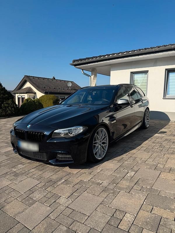 Gebraucht BMW M550 Comfort Edition 381 PS (280 kW) 2014 Limousine