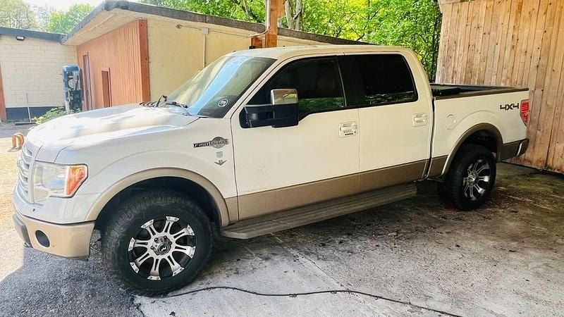Gebraucht Ford F-150 400 PS (294 kW) 2013 Weiß Pickup