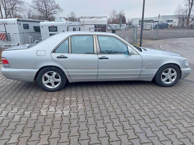 Gebraucht Mercedes S320 231 PS (169 kW) 1997 Brillantsilber  metalliclack Limousine