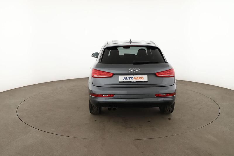 Gebraucht Audi Q3 Design 150 PS (110 kW) 2017 Grau SUV