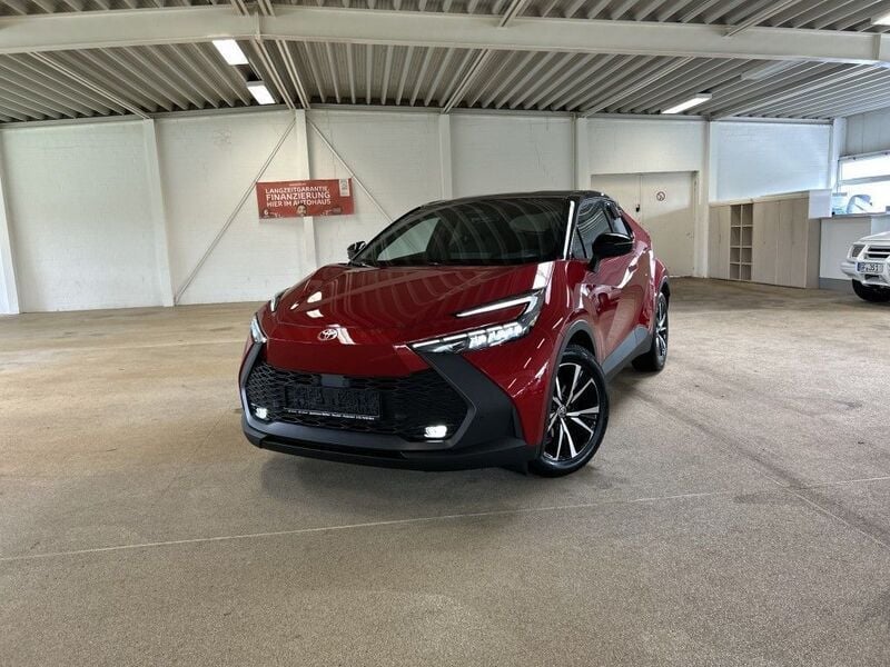 Rot Gebraucht 2024 Toyota C-HR Team SUV | 35.500 € (Teuer) - Bild 1/4