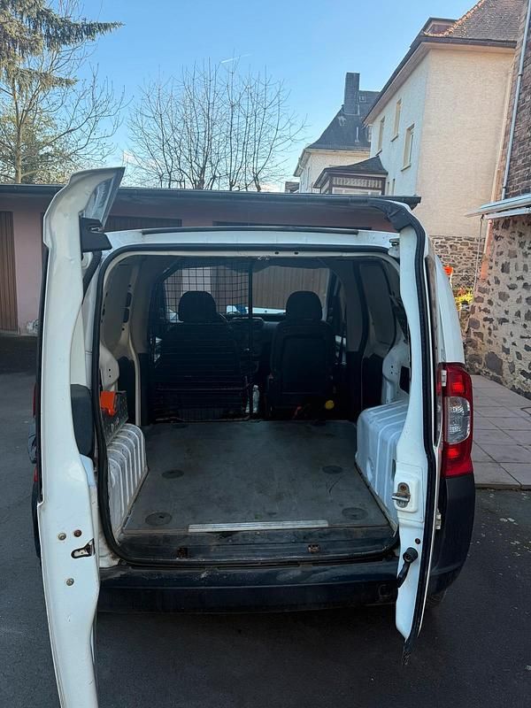 Gebraucht Peugeot Bipper 75 PS (55 kW) 2016 Weiß