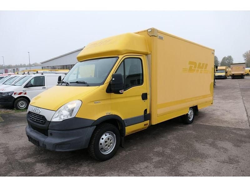 Gebraucht Iveco Daily 106 PS (77 kW) 2012 Gelb Van