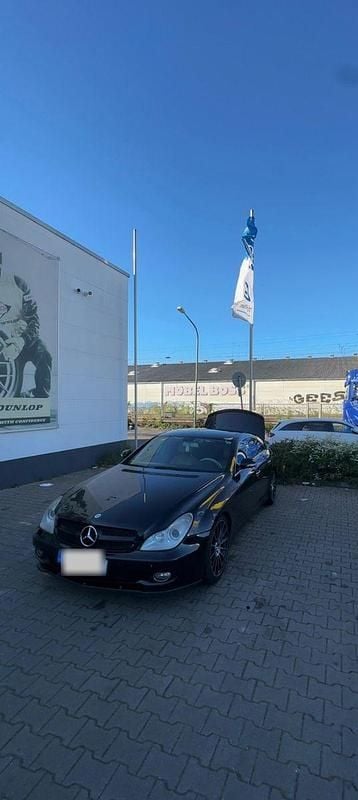 Gebraucht Mercedes CLS320 224 PS (164 kW) 2008 Schwarz Coupé