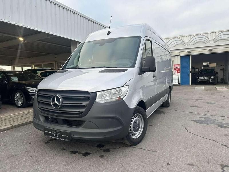 Gebraucht Mercedes Sprinter 150 PS (110 kW) 2021 Iridiumsilber Van