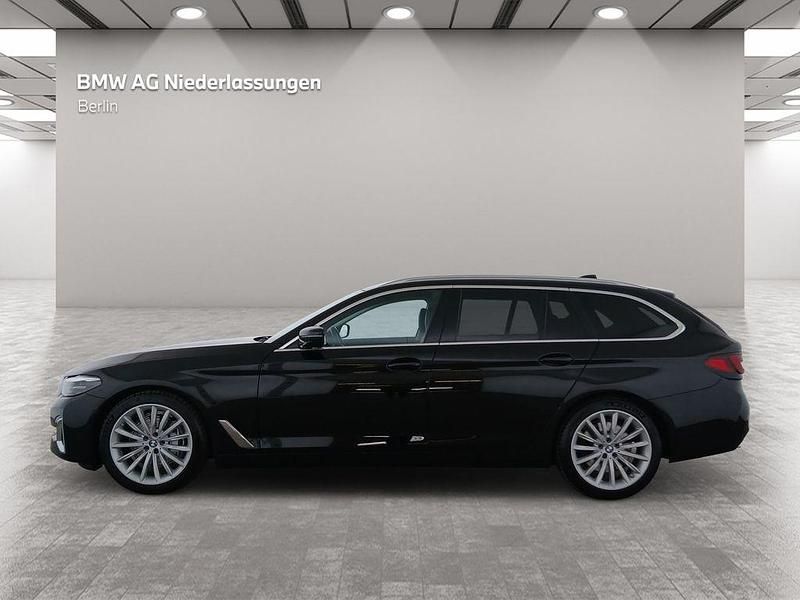 Używany BMW 530 Basis 286 KM (210 kW) 2022 Czarny Kombi