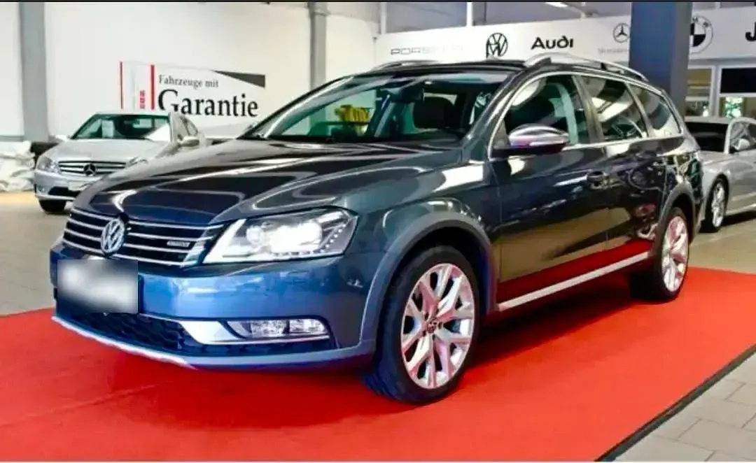 Gebraucht VW Passat Alltrack 177 PS (130 kW) 2013 Grau Kombi
