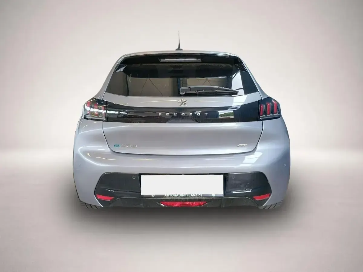 Gebraucht Peugeot e-208 GTi 100 kW (136 PS) 2022 Manufacturer Kleinwagen