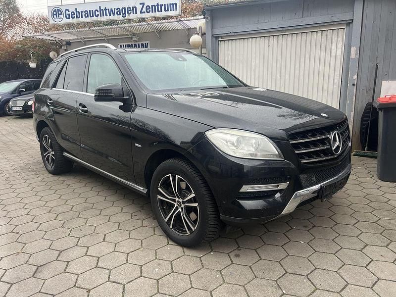Schwarz Gebraucht 2012 Mercedes ML350 SUV | 16.500 € (Superpreis) - Bild 1/1