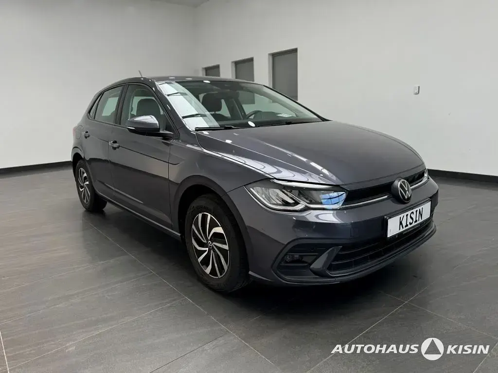 Gebraucht VW Polo Life 95 PS (69 kW) 2025 Grau Kleinwagen