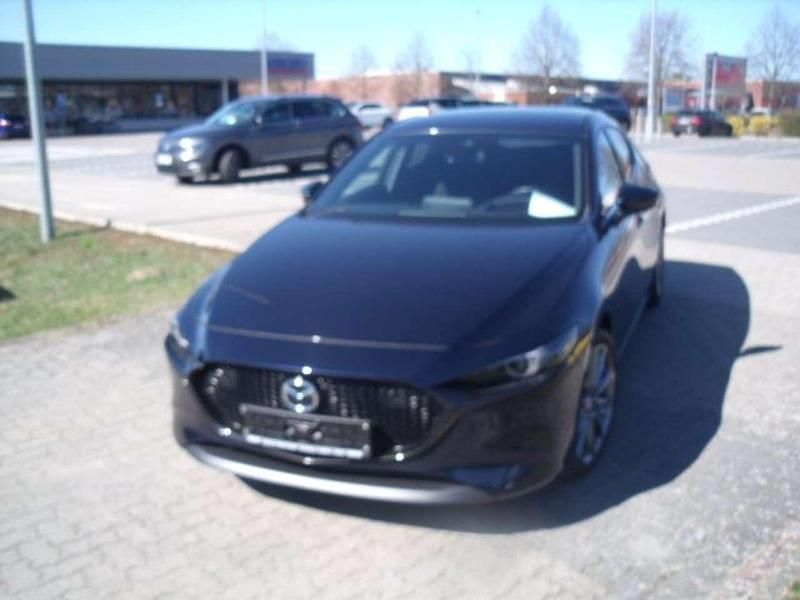 Gebraucht Mazda 3 Selection 122 PS (89 kW) 2022 Deep crystal blue Kleinwagen