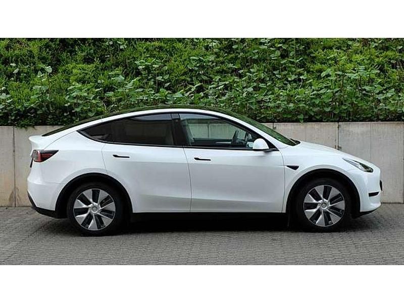 Usado Tesla Model Y RWD 255 kW (347 CV) 2024 Blanco SUV
