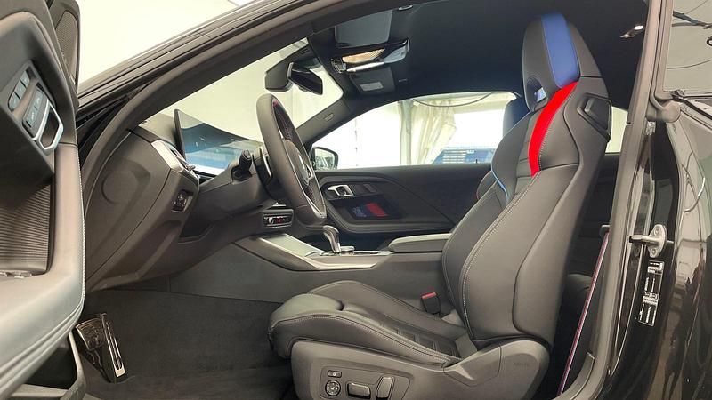 Neu BMW M2 Shadowline 480 PS (353 kW) 2026 Saphirschwarz metallic Coupé