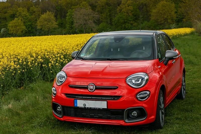 Rot Gebraucht 2020 Fiat 500X Sport SUV | 18.550 € (Fairer Preis) - Bild 1/4