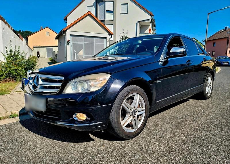 Gebraucht Mercedes C220 170 PS (125 kW) 2008 Schwarz Limousine